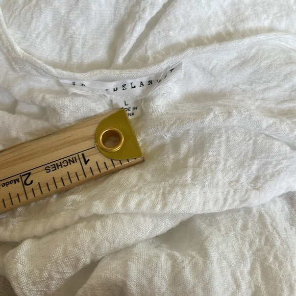 Jane and Delancey white sleeveless top - Picture 8 of 8